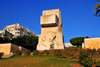 Alger - Algrie: parc de l'horloge florale - Plateau des Glires et le monument aux victimes de la rvolution sur le Bd Khemisti, ex-Laferrire - photo par M.Torres