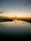 Australia - Melbourne (Victoria): Sunset on the Yarra River - Bolte Bridge II (photo by Luca Dal Bo)