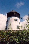 Azores / Aores - Ginetes: moinho de vento / windmill - photo by M.Durruti