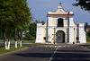 Nesvizh / Nyasvizh, Minsk Voblast, Belarus: Slutskaya gate - Baroque style - Architectural, Residential and Cultural Complex of the Radziwill Family at Niasviz - UNESCO World Heritage Site - photo by A.Dnieprowsky