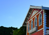 Olinda, Pernambuco, Brazil: supposed house of John Maurice of Nassau, the Dutch governor in Brazil - building with ogive windows and ornate eaves - corner of Rua Sete de Setembro and Rua Porto Seguro - Casa de Maurcio de Nassau - photo by M.Torres