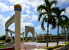 Bandar Seri Begawan, Brunei Darussalam: entrance to Sultan Omar Ali Saifuddin field  (Padang SOAS) - photo by M.Torres