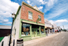 Canada / Kanada - Calgary (Alberta): Heritage Park - Alberta bakery and other shops on main street (photo by M.Torres)