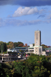 Niagara Falls, Ontario, Canada: Rainbow Tower, houses the Rainbow Carillon with 55 tuned bells, manufactured in Loughborough, England - Rainbow Plaza Canadian border station - photo by M.Torres