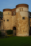 London: Tower of London - Byward Tower - photo by M.Torres