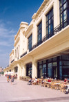 Basque Country / Pais Vasco / Euskadi - Biarritz: cafs on the promenade - photo by M.Torres