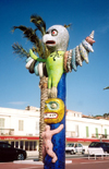 France - Nice (Alpes Maritimes): post-modern totem - sculpture - art - Quai des Etats-Unis (photo by M.Torres)