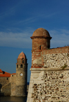 Collioure - Cotlliure, Pyrnes-Orientales, Languedoc-Roussillon, France: walls and guerrite, with Notre Dame des Anges in the background - photo by T.Marshall