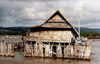 Selayar / Kabia island (Sulawesi / Celebes islands) - Padang village: houses over the water - photo by G.Frysinger