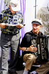 Lithuania - Vilnius: local musicians - photo by Sandia