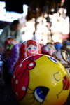 Lithuania - Vilnius: selling matrioshkas - souvenir market - Pilies street - photo by Sandia