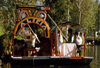 Xochimilco, DF: family picnic on a chalupa boat - photo by Y.Baby