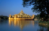 Myanmar / Burma - Yangon / Rangoon: decorated covered staircase leading to Shwedagon pagoda (photo by J.Kaman)