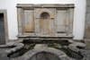 Portugal - Arouca: old horse drinking fountain / velho bebedouro para cavalos - photo by M.Durruti