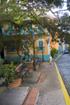 Puerto Rico - San Juan: street scene (photo by D.Smith)