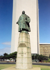 South Africa - Cape Town / CPT: European Soul (Portuguese navigator Bartolomeu Dias on Oliveira Salazar square) (photo by M.Torres)