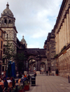 Scotland - Ecosse - Glasgow / GLA : by the City Chambers (George Square) (photo by M.Torres)