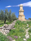 Tunisia - Dougga: Lybico-Punic Mausoleum dedicated to the Numidian Prince Ateban - architect: Abarish (photo by J.Kaman)