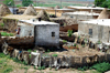 Turkey - Harran: beehive houses built in adobe - vegetable-garden - photo by C. le Mire