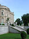 USA - Newport, Rhode Island, USA: the Elms mansion - Bellevue Avenue - completed in 1901 for the coal baron Edward Julius Berwind, and is an exact copy of the Chateau d'Asnieres in Asnieres, France - photo by G.Frysinger