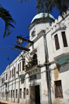 Stone Town, Zanzibar, Tanzania: entrance of the Old Law Court - Mahakama Kuu - Vuga area - photo by M.Torres